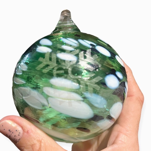 Vintage Eric Cortina Hand Blown Art Glass 3.5" Green/White/Black Glass Ornament - Picture 6 of 6